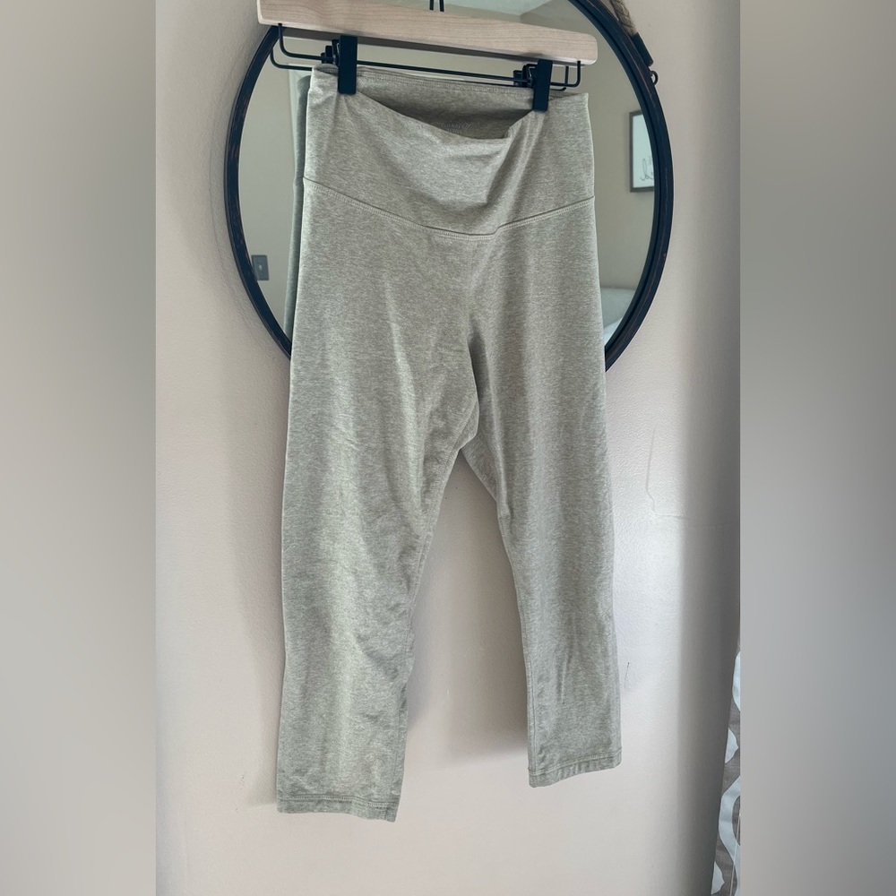 Old Navy Crop Cozecore Leggings (tan, gold, fleece)